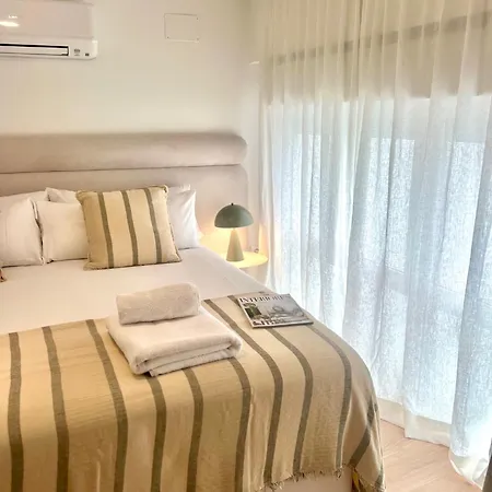 Isg Faustino 45-0 Apartment Seville
